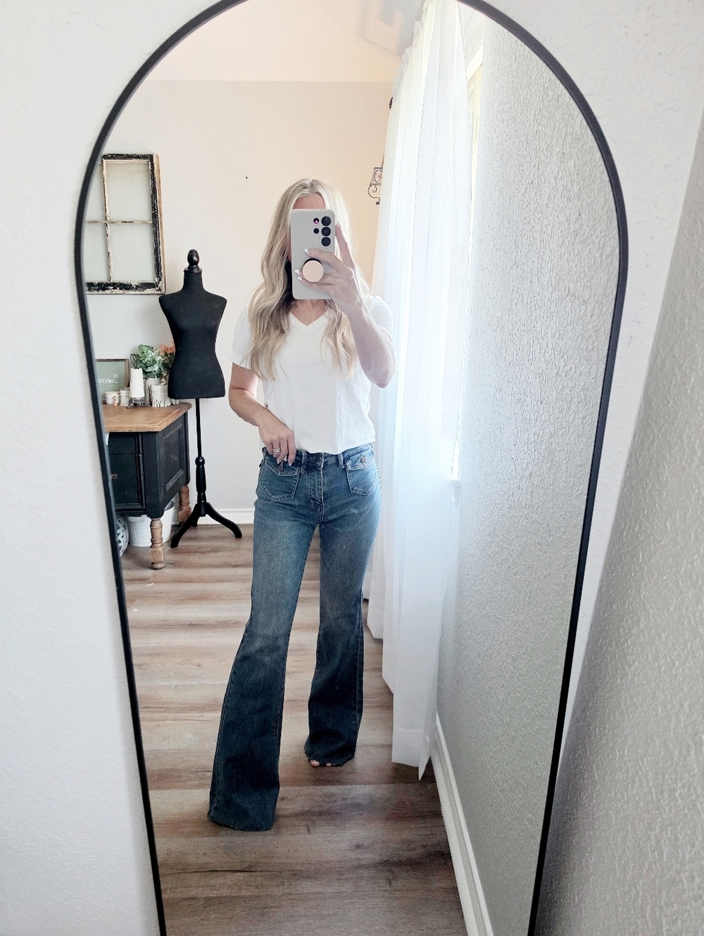 Judy Blue Women's Retro Wash Flare Jeans Button Patch Barbiecore Various NEW